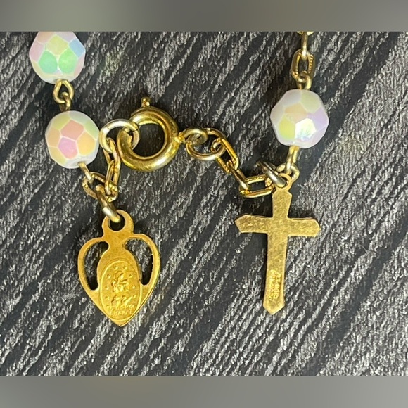 Vtg Baby Rosary Girls First Communion Crystal Beads Gold Plated Pendants Braclet - Picture 7 of 9
